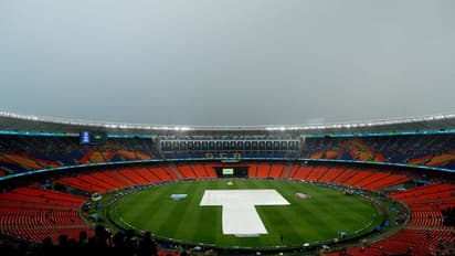 ടിക്കറ്റെല്ലാം ചൂടപ്പം പോലെ വിറ്റുതീര്‍ന്നു; ഐപിഎല്‍ ഫൈനലിന് ഒരു ലക്ഷത്തിലധികം കാണികള്‍!