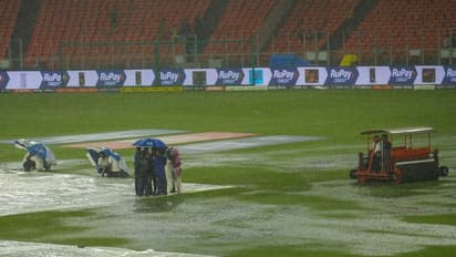 ദേ മഴ പിന്നേം! ആരാധകര്‍ക്ക് ക്ഷമയുടെ നെല്ലിപ്പലക ഇളകി; പുതിയ അപ്‌ഡേറ്റ് പുറത്ത്