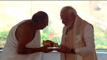 ಸಂಸತ್ ಭವನ ಉದ್ಘಾಟನೆ ವೇಳೆ ಶೃಂಗೇರಿ ಪುರೋಹಿತರಿಂದ ಪೂಜಾ ಕೈಂಕರ್ಯ: ರಾಜದಂಡ ಪ್ರತಿಷ್ಠಾಪನೆಯ ಹೈಲೈಟ್ಸ್‌..