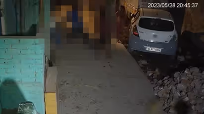 Delhi crime: No one called cops, there was delay of 25-30 minutes in reporting the incident, says police