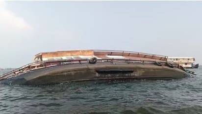 నైజీరియాలో పెను విషాదం.. పడవ బోల్తా పడి 103 మంది మృతి.. కొనసాగుతున్నసెర్చ్ ఆపరేషన్..