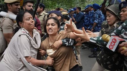 Abhinav Bindra denounces Delhi Police action against wrestlers; says 'haunted' by horrific visuals