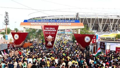 ಫೈನಲ್ ಮುಂದೂಡಿಕೆ: 4000-5000 ರುಪಾಯಿ ಇರುವ ವಿಮಾನ ದರ 27,000ಕ್ಕೆ ಏರಿಕೆ!