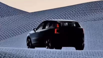  ఒక్కసారి ఛార్జ్ చేస్తే 480 కి.మీ. ఈ  ఎలక్ట్రిక్ కార్ ఒక 'ఈవెంట్'ద్వారా వచ్చే నెలలో వస్తుంది..