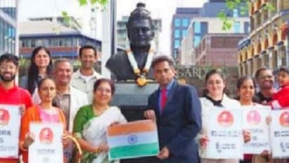 ಲ್ಯಾಂಬೆತ್‌ ಬಸವೇಶ್ವರ ಮೂರ್ತಿಗೆ ತೇಜಸ್ವಿನಿ ಅನಂತಕುಮಾರ್‌ ನಮನ: ನೀರಜ್‌ ಪಾಟೀಲ್‌ ಸೇರಿ ಅನೇಕ ಕನ್ನಡಿಗರು ಭಾಗಿ