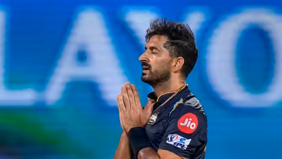 മോഹിത് ശര്‍മയുടെ താളം തെറ്റിച്ചത് ഹാര്‍ദിക്? ഗുജറാത്തിന്‍റെ തന്ത്രങ്ങളെ രൂക്ഷമായി വിമര്‍ശിച്ച് മുന്‍ താരം