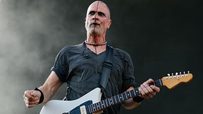 പാട്ട് കേള്‍ക്കാത്തവരായി ആരുണ്ട്? പക്ഷേ, ആ പാട്ടുകാരുടെ ജീവിതം അത്ര ആസ്വാദ്യകരമല്ലെന്ന് പഠനം 