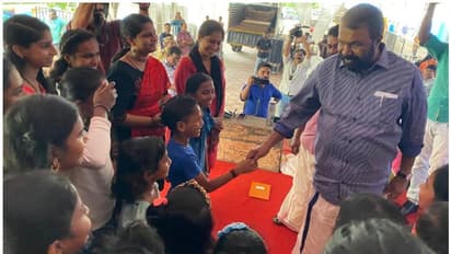 കുഞ്ഞാറ്റക്കിളികളെ, വരൂ വസന്ത കാലമായ്'; പാടിയും ആടിയും പാഠമൊക്കെ നേടി പറന്നിടാം, ഇനി സ്കൂളിൽ കാണാം!