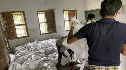 ಒಡಿಶಾ ರೈಲು ದುರಂತ, ಆ್ಯಂಬುಲೆನ್ಸ್ನಲ್ಲಿ 230 ಕಿ.ಮೀ ತೆರಳಿ ಶವಗಾರದಲ್ಲಿ ಬಿಸಾಕಿದ್ದ ಮಗನ ಉಳಿಸಿದ ತಂದೆ!