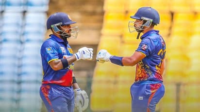 16 வைடு எதிரொலி: ஓரங்கட்டப்பட்ட மதீஷா பதிரனா: இலங்கை 323 ரன்கள் குவிப்பு!