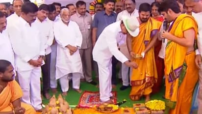 కోకాపేటలో ‘‘భారత్ భవన్’’ నిర్మాణానికి సీఎం కేసీఆర్ భూమి పూజ..