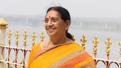 அதிமுகவில் இணையும் சுப்புலட்சுமி ஜெகதீசன்? எந்த அணி? மீண்டும் பரபரப்பு..!