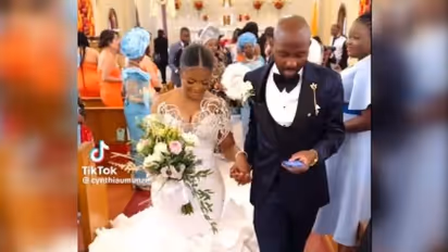 'വിവാഹദിവസം ഇങ്ങനെയെങ്കില് ബാക്കി എങ്ങനെ ആയിരിക്കും'; വീഡിയോ വൈറലാകുന്നു