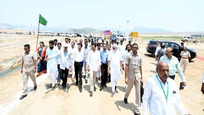  నిర్వాసితులకు  పునరావాసం కల్పించాలి:  పోలవరం  పనులపై  జగన్ సమీక్ష