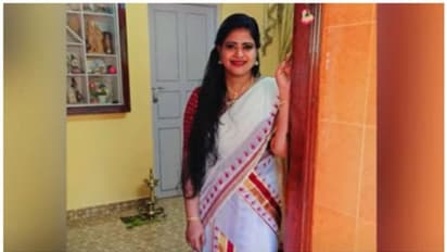  ബെംഗളൂരുവിൽ മലയാളി യുവതി തൂങ്ങിമരിച്ച നിലയിൽ