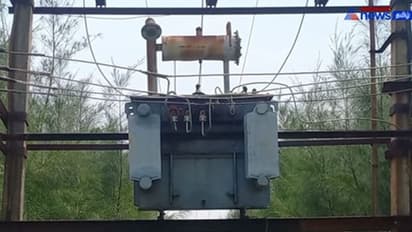 Watch : உளுந்தூர்பேட்டை அருகே மின்மாற்றியிலிருந்து ஆயில் திருட்டு! மர்ம நபர்களுக்கு போலீஸ் வலைவீச்சு!