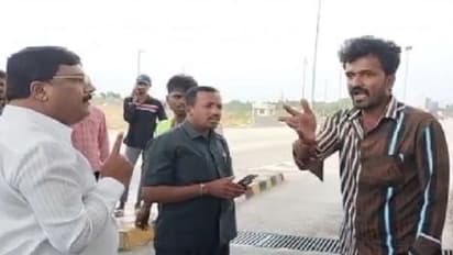 ರಾಮ​ನ​ಗರ: ಮಳ​ವಳ್ಳಿ ಶಾಸ​ಕ​ರೊಂದಿಗೆ ಟೋಲ್‌ ಸಿಬ್ಬಂದಿ ಅನು​ಚಿತ ವರ್ತನೆ