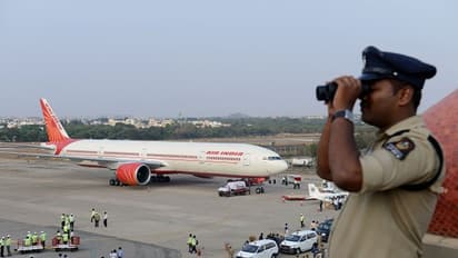 എഞ്ചിന് തകരാര്; സാന്ഫ്രാന്സ്കോയിലേക്ക് പറന്ന നോണ് സ്റ്റോപ്പ് എയര് ഇന്ത്യാ വിമാനം റഷ്യയില് ഇറക്കി