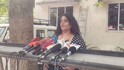 படம் எடுக்க 30 லட்சம் கொடுத்தேன்! ஏமாத்திட்டாரு! விசிக மாவட்ட செயலாளர் கோபி நயினார் மீது பெண் புகார்.!