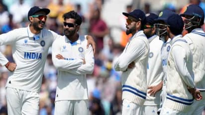 ஃபாலோ ஆன் தவிர்க்குமா இந்தியா? இன்னும் 118 ரன்கள் தேவை!