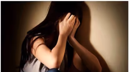 சிறுமி பாலியல் வன்கொடுமை: போஜ்புரி பாடகர் பபுல் பீகாரி கைது!