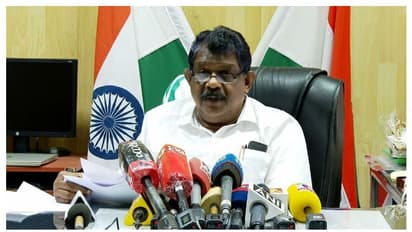 ഹെവി വാഹനങ്ങൾക്ക് സെപ്തംബർ ഒന്നുമുതൽ സീറ്റ് ബെൽറ്റ് നിർബന്ധം; മന്ത്രി ആന്റണി രാജു