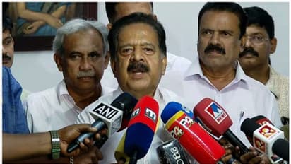  'മാധ്യമസ്വാതന്ത്ര്യത്തിന് നേരെയുള്ള കടന്നുകയറ്റം, ജനാധിപത്യ കേരളത്തിന് അം​ഗീകരിക്കാനാകില്ല': രമേശ് ചെന്നിത്തല