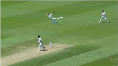 അനായാസം കൈവിടും, ചിലത് പറന്ന് പിടിക്കും! രഹാനെയെ പുറത്താക്കാന്‍ അവിശ്വസനീയ ക്യാച്ചുമായി കാമറൂണ്‍ ഗ്രീന്‍