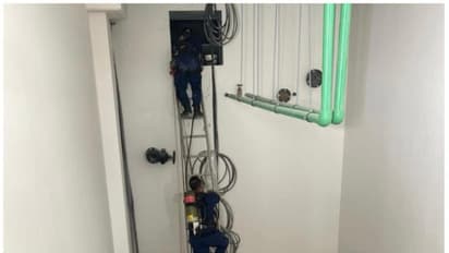 കുവൈത്തില് വാട്ടർ ടാങ്കിനുള്ളിൽ വീണ തൊഴിലാളികളെ രക്ഷിച്ചു