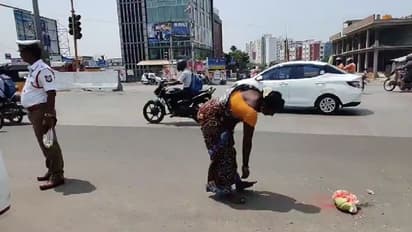 Video:பொதுமக்களுக்கு ஒரு சட்டம்..போலீஸ்க்கு ஒரு சட்டமா? - சாலையில் பூசணிக்காய் உடைத்து திருஷ்டி கழித்த போலீஸ்!