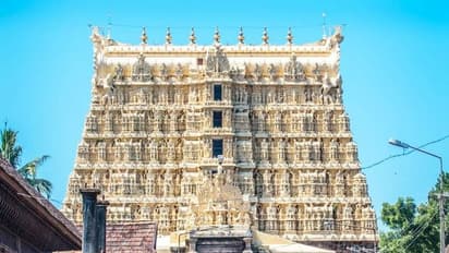 1.57 കോടി രൂപ നികുതി കുടിശ്ശിക അടക്കണം; പത്മനാഭ സ്വാമി ക്ഷേത്രത്തിന് കേന്ദ്ര ജിഎസ്ടി വകുപ്പിന്‍റെ നോട്ടീസ്