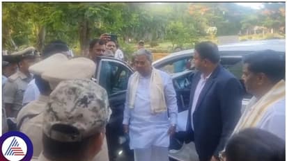 ಬೇಡವೆಂದ್ರೂ ಜೀರೋ ಟ್ರಾಫಿಕ್ ಯಾಕ್ ಕೊಟ್ರಿ: ಪೊಲೀಸರ ವಿರುದ್ಧ ಸಿಎಂ ಸಿದ್ದು ಕೆಂಡಾಮಂಡಲ