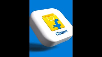 ఫ్లిప్కార్ట్లో రూ. లక్షతో సోనీ టీవీ ఆర్డర్ చేస్తే.. పార్సిల్ ఓపెన్ చేసి చూస్తే వచ్చిందేమిటంటే..