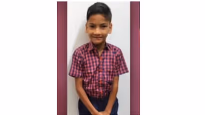 சிறுவனை கடித்துக் குதறிய தெரு நாய்கள்! பேச்சுத்திறன் குறைபாடு கொண்ட சிறுவன் பரிதாப பலி!