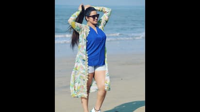 காஸ்ட்லி பைக்-ல வந்து செருப்ப திருடிட்டு போறாங்க... என்ன கொடுமை சார் இது - புலம்பிய மாஸ்டர் பட நடிகை