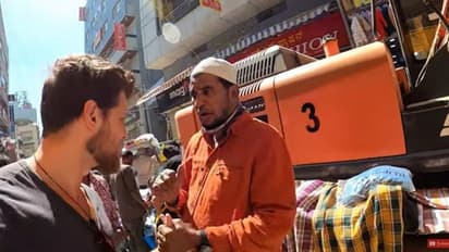 బెంగళూరులోని చోర్ బజార్ లో డచ్ యూట్యూబర్ కు చేదు అనుభవం.. వ్లాగింగ్ చేస్తుండగా దాడి.. నెటిజన్ల ఆగ్రహం