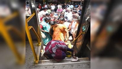 பெண்களுக்கான ‘சக்தி’: அமலுக்கு வந்தது இலவச பேருந்து பயணம்!