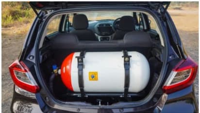 ടിയാഗോയിലും ടിഗോറിലും ഇരട്ട സിഎൻജി ടാങ്കുകൾ അവതരിപ്പിക്കാൻ ടാറ്റ