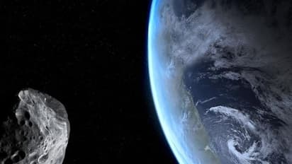 ஜூன் 15ஆம் தேதி என்ன நடக்கும்? பூமியை நெருங்கும் இரண்டு விண்கற்கள் குறித்து விஞ்ஞானிகள் எச்சரிக்கை