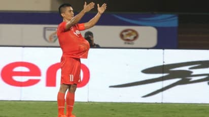 తండ్రి కాబోతున్న సునీల్ ఛెత్రి.. స్పెషల్ మూమెంట్‌ను  డిఫరెంట్‌గా షేర్ చేసిన ఇండియా ఫుట్‌బాల్ టీమ్ కెప్టెన్