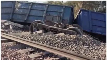 ஆந்திராவில் சரக்கு ரயில் தடம் புரண்டு விபத்து.. பல ரயில்கள் ரத்து.. 