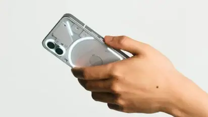 Nothing Phone (1) available for Rs 999 on Flipkart ahead of Phone (2) launch; Check deal details