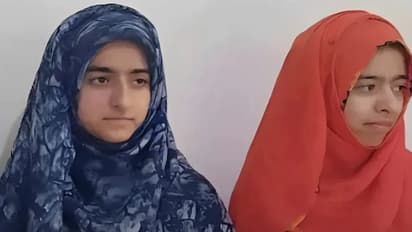 முதல் முயற்சியிலேயே நீட் தேர்வில் வெற்றி பெற்ற ஹிஜாப் அணிந்த இரட்டையர்கள்!