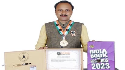 ರಾಯಚೂರು: ಇಂಡಿಯಾ ಬುಕ್ ಆಫ್ ರೆಕಾರ್ಡ್ನಲ್ಲಿ ಸಿಂಧನೂರಿನ ಶಿಕ್ಷಕ