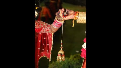 వివాహమైన మాజీ ప్రియుడి కిడ్నాప్.. బలవంతంగా అతడిని మళ్లీ పెళ్లి చేసుకున్న మాజీ ప్రియురాలు..