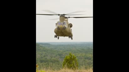 நேபாள சுற்றுலா ஹெலிகாப்டர் எவரெஸ்ட் சிகரத்தில் மோதி விபத்து: 5 மெக்சிகோ சுற்றுலா பயணிகள் பலி