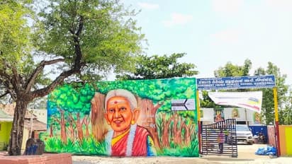 ಸರ್ಕಾರಿ ಶಾಲೆಗಳ ಅಭಿವೃದ್ಧಿಯೇ ಪ್ರತಿಷ್ಠಾನದ ಗುರಿ: ಮಕ್ಕಳ ಕಲಿಕೆಗೆ ಅಗತ್ಯ ಸಲಕರಣೆಗಳ ವಿತ​ರ​ಣೆ