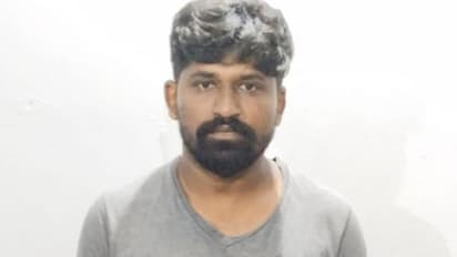 'പഴയ സീറ്റ് കവർ, ടാങ്ക് കവർ'; താമരശ്ശേരി ചുരത്തിൽ മാലിന്യം നിക്ഷേപിച്ച യുവാവ് പിടിയിൽ