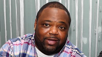 பிரபல ராப் பாடகர் திடீர் மரணம்.. மேடையில் பாடிக் கொண்டிருந்த போதே உயிர் பிரிந்த சோகம்..