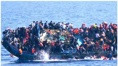  പാക് അഭയാര്‍ത്ഥി ബോട്ട് അപകടം; 12 പേര്‍ രക്ഷപ്പെട്ടു, രക്ഷപ്പെട്ടവരില്‍ സ്ത്രീകളും കുട്ടികളുമില്ല 